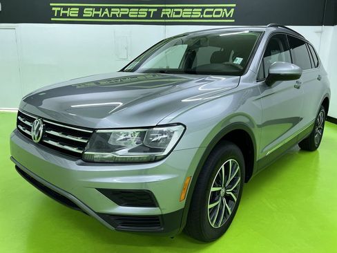 Used 2020 Volkswagen Tiguan SE AWD/4WD image 5