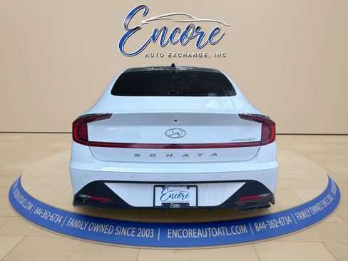 Used 2021 Hyundai Sonata Limited FWD image 4