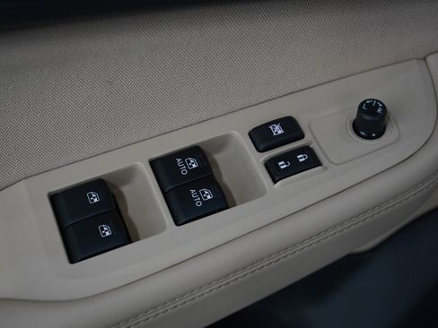 Used 2019 Subaru Outback 2.5i Premium image 20