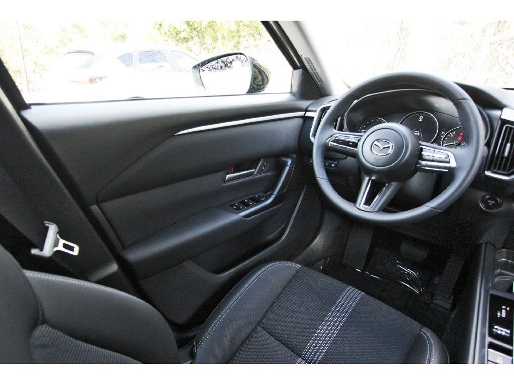 Certified 2026 MAZDA CX-50 2.5 Hybrid w/ Weather Package AWD/4WD image 6