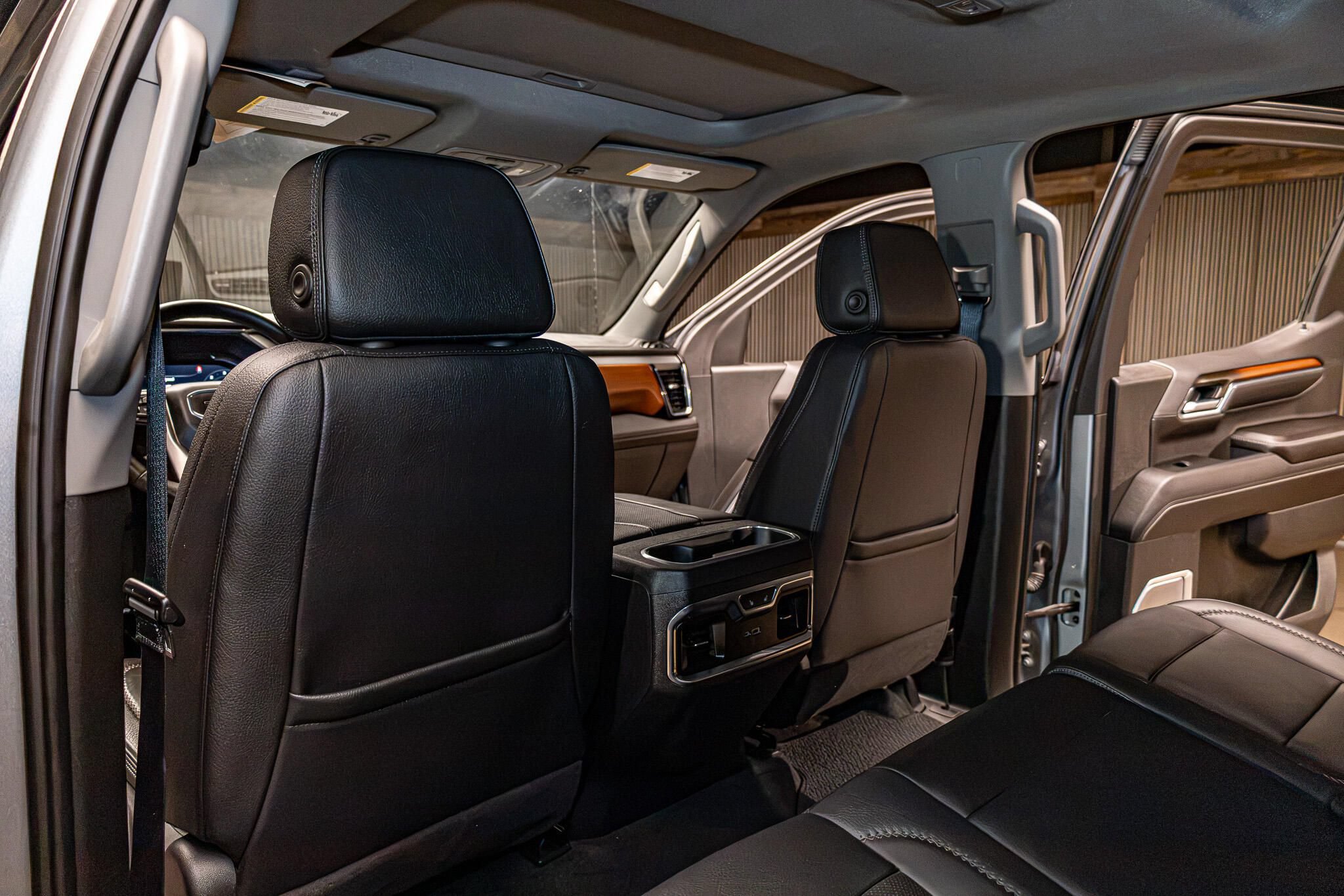 Used 2025 GMC Sierra 1500 Denali w/ Denali Reserve Package AWD/4WD image 23