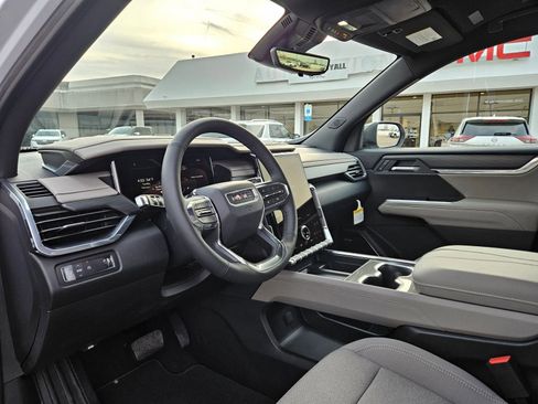 New 2026 GMC Acadia Elevation FWD image 10