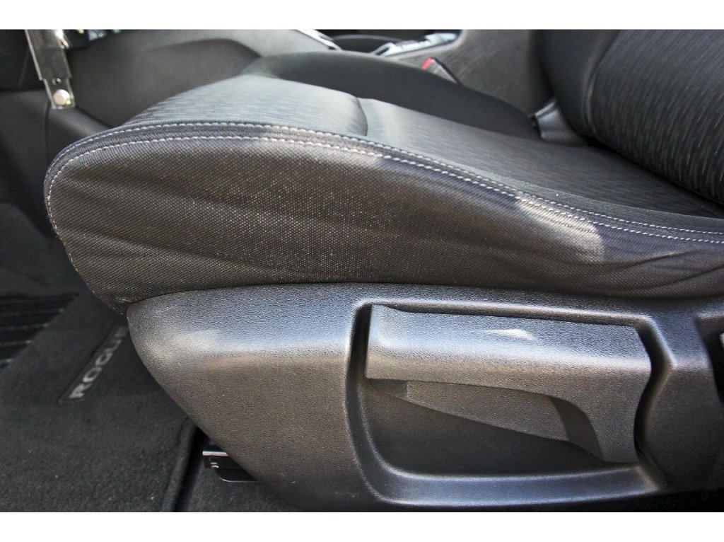 Used 2020 Nissan Rogue S w/ Special Edition Package FWD image 26