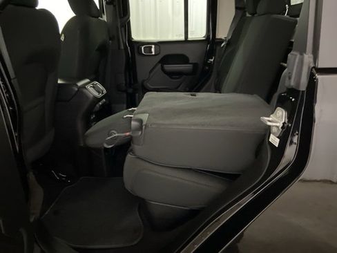 Used 2021 Jeep Gladiator Sport w/ Quick Order Package 24Q 80Th image 22