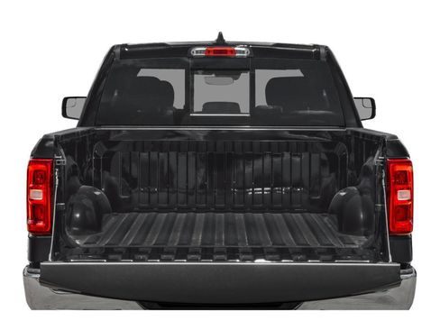 Used 2025 RAM 1500 Big Horn AWD/4WD image 6