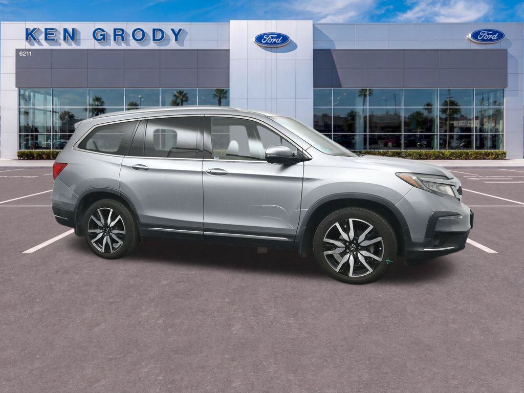 Used 2022 Honda Pilot Touring image 4