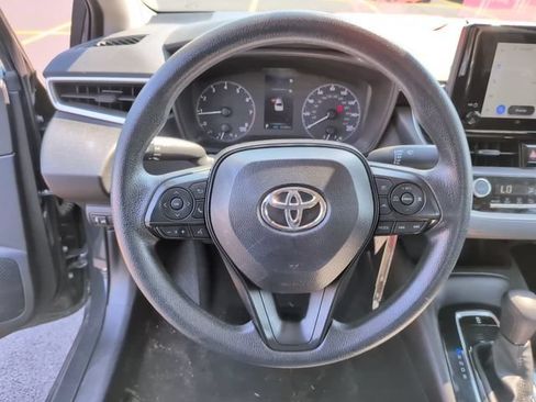 Used 2024 Toyota Corolla LE FWD image 14