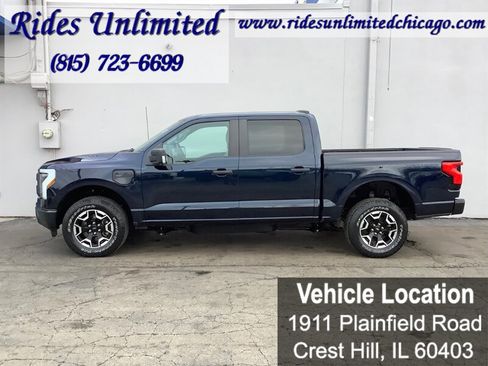 Used 2022 Ford F150 Lightning Pro w/ Tow Technology Package image 3
