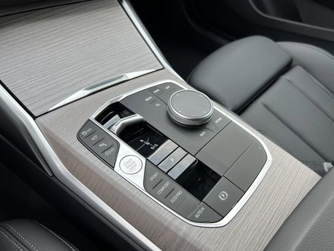 Used 2025 BMW 430i w/ Premium Package RWD image 26
