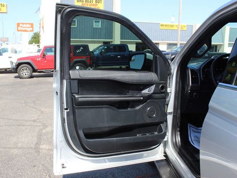Used 2019 Ford Expedition Max XLT w/ Equipment Group 201A AWD/4WD image 21