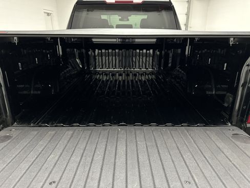 Used 2023 Chevrolet Silverado 1500 LTZ image 17