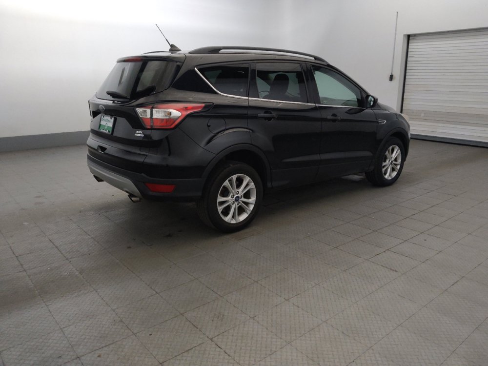 Used 2018 Ford Escape SEL AWD/4WD image 10