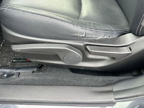 Used 2015 Subaru Crosstrek 2.0i Limited image 22