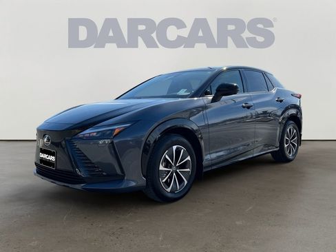 Used 2025 Lexus RZ 450e w/ Technology Package image 2