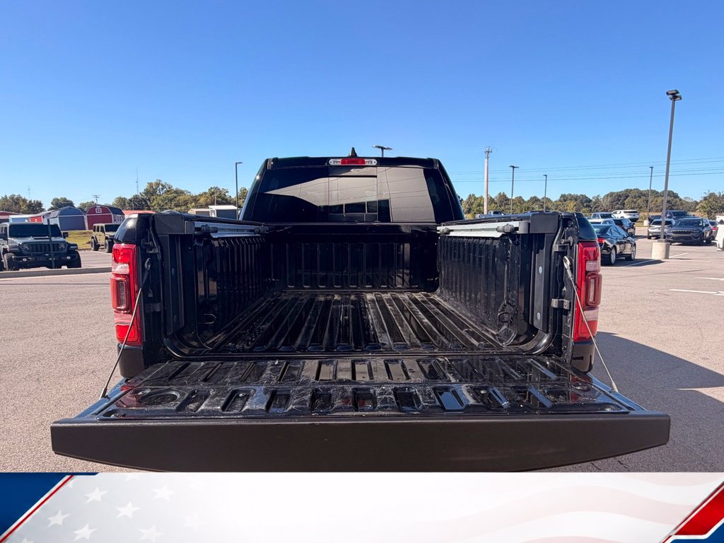 Used 2023 RAM 1500 Laramie AWD/4WD image 5