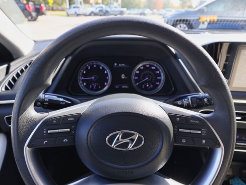 Used 2022 Hyundai Sonata SEL image 19