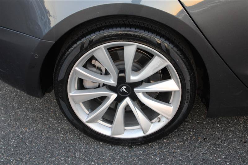 Used 2019 Tesla Model 3 Standard Range Plus RWD image 8