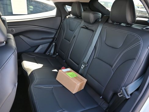 New 2025 Ford Mustang Mach-E Premium image 35