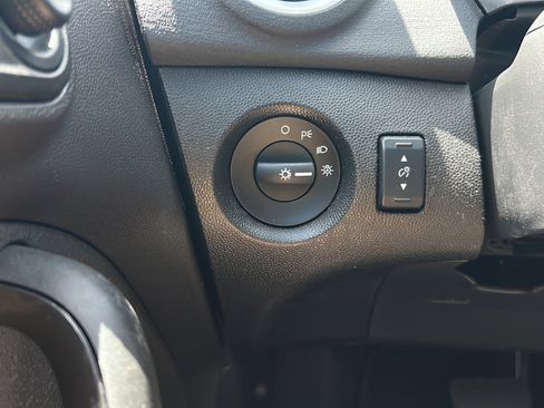 Used 2019 Ford Fiesta SE FWD image 26