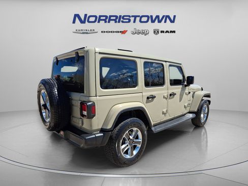 Certified 2022 Jeep Wrangler Unlimited Sahara w/ Cold Weather Group AWD/4WD image 6