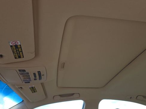 Used 2011 Lexus ES 350 image 16