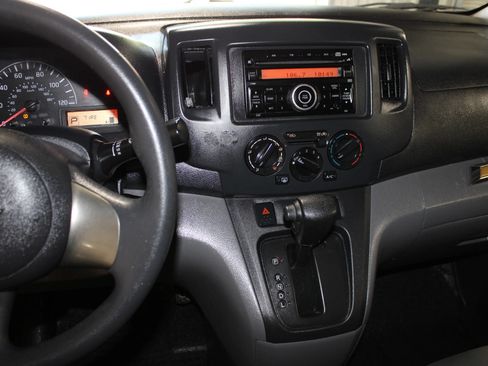 Used 2017 Chevrolet City Express LS w/ Appearance Package FWD image 11