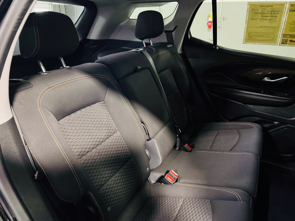 Used 2021 GMC Terrain SLE w/ Driver Convenience Package FWD image 23