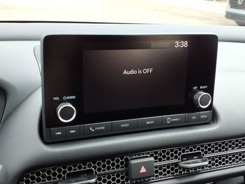 Used 2024 Honda HR-V Sport image 17
