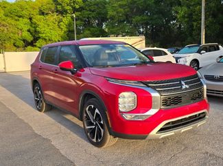 Used 2022 Mitsubishi Outlander SE video 1