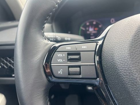 Used 2024 Honda Accord Touring image 22