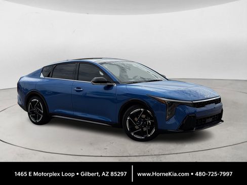 New 2025 Kia K4 GT-Line w/ GT-Line Sunroof Package image 1