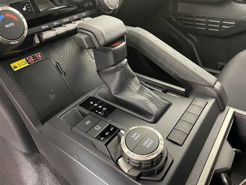 New 2025 Toyota Tacoma TRD Sport image 19