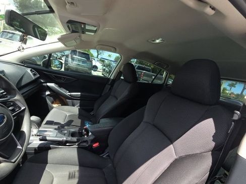 Used 2018 Subaru Impreza 2.0i Premium AWD/4WD image 6