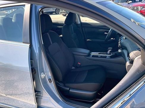 Certified 2025 Nissan Sentra SV w/ All-Weather Package image 26