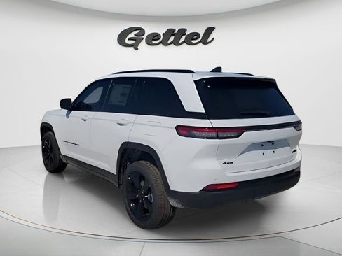 New 2025 Jeep Grand Cherokee Limited w/ Black Appearance Package AWD/4WD image 6