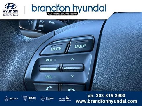 Used 2019 Hyundai Elantra SE FWD image 14