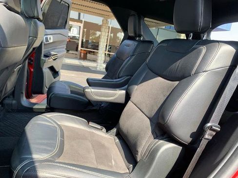 Certified 2023 Ford Explorer ST AWD/4WD image 29
