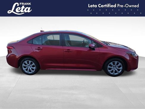 Used 2021 Toyota Corolla LE image 13