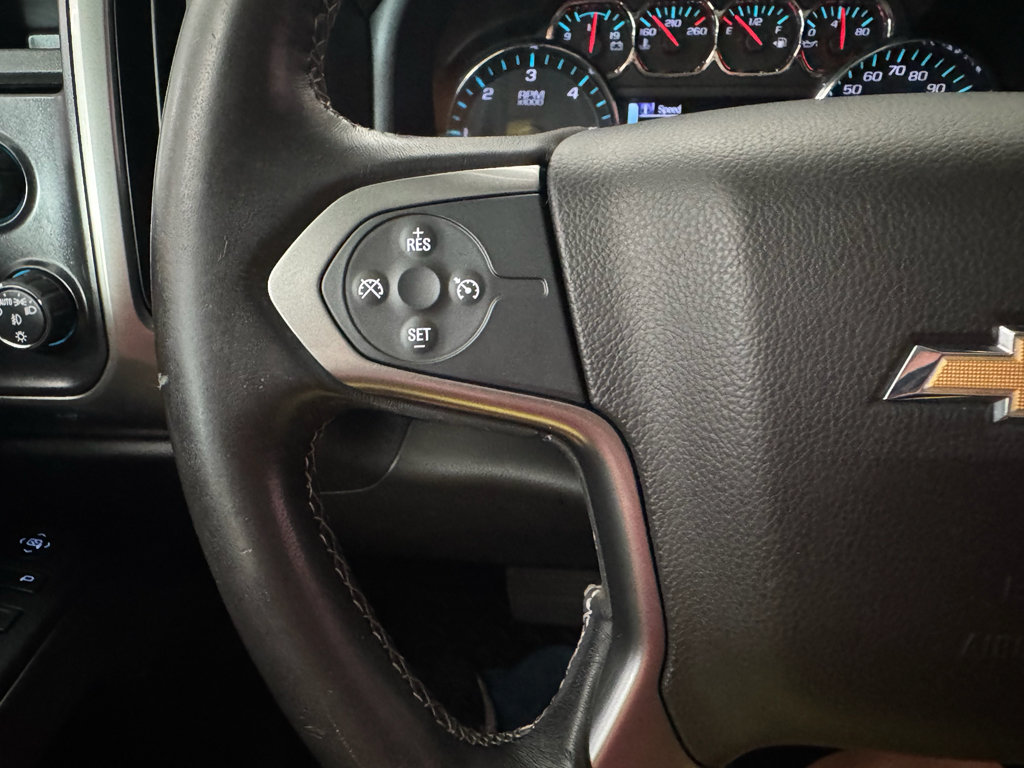 Used 2018 Chevrolet Silverado 1500 LT w/ LT Convenience Package AWD/4WD image 21