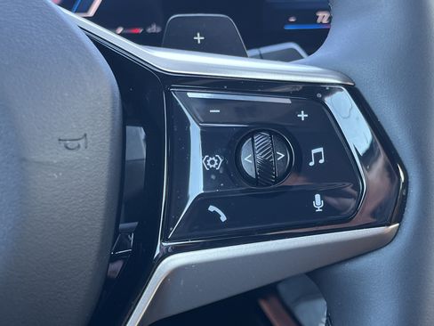 Used 2025 BMW X3 xDrive30i w/ Premium Package image 12