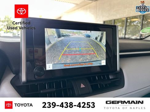 Used 2025 Toyota RAV4 XLE w/ Convenience Package FWD image 15