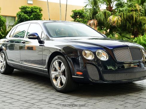 Used 2010 Bentley Flying Spur Flying Spur AWD/4WD image 10