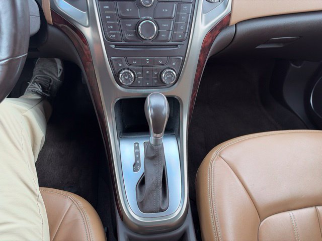Used 2012 Buick Verano Leather FWD image 22