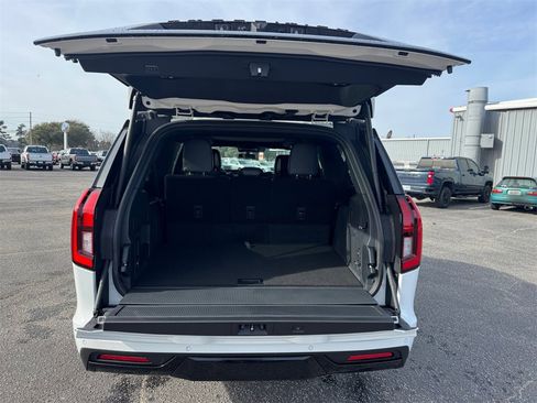 New 2026 Ford Expedition Max Platinum w/ Stealth Performance Package image 20