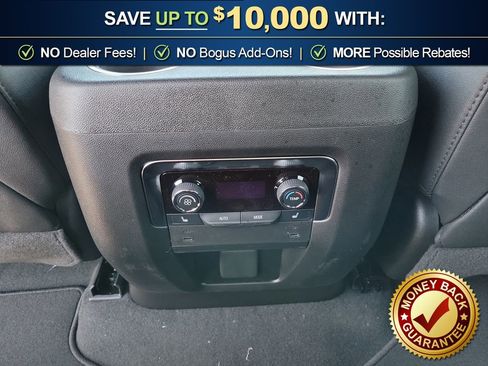 New 2026 Chevrolet Suburban Premier image 21