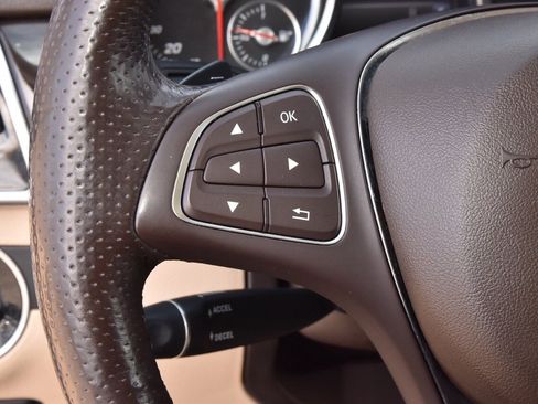 Used 2017 Mercedes-Benz GLE 350 4MATIC image 23