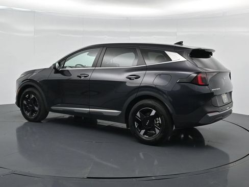 Used 2026 Kia Sportage LX FWD image 4