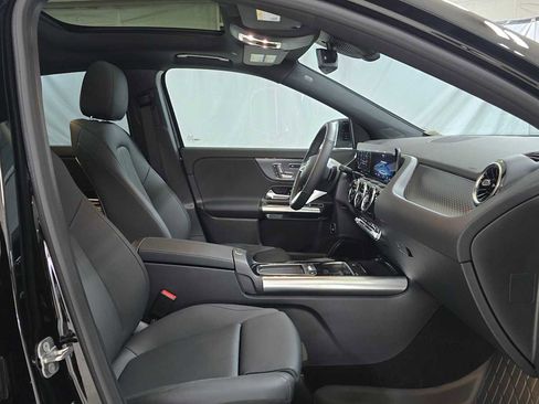 Used 2026 Mercedes-Benz GLA 250 4MATIC image 10