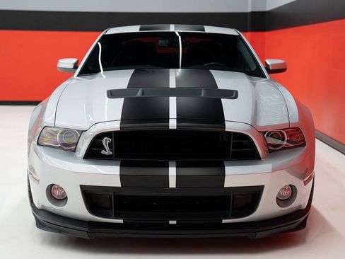 Used 2013 Ford Mustang Shelby GT500 RWD image 53