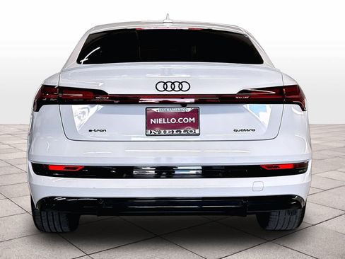 Used 2023 Audi e-tron Premium Plus w/ Premium Plus Package AWD/4WD image 7